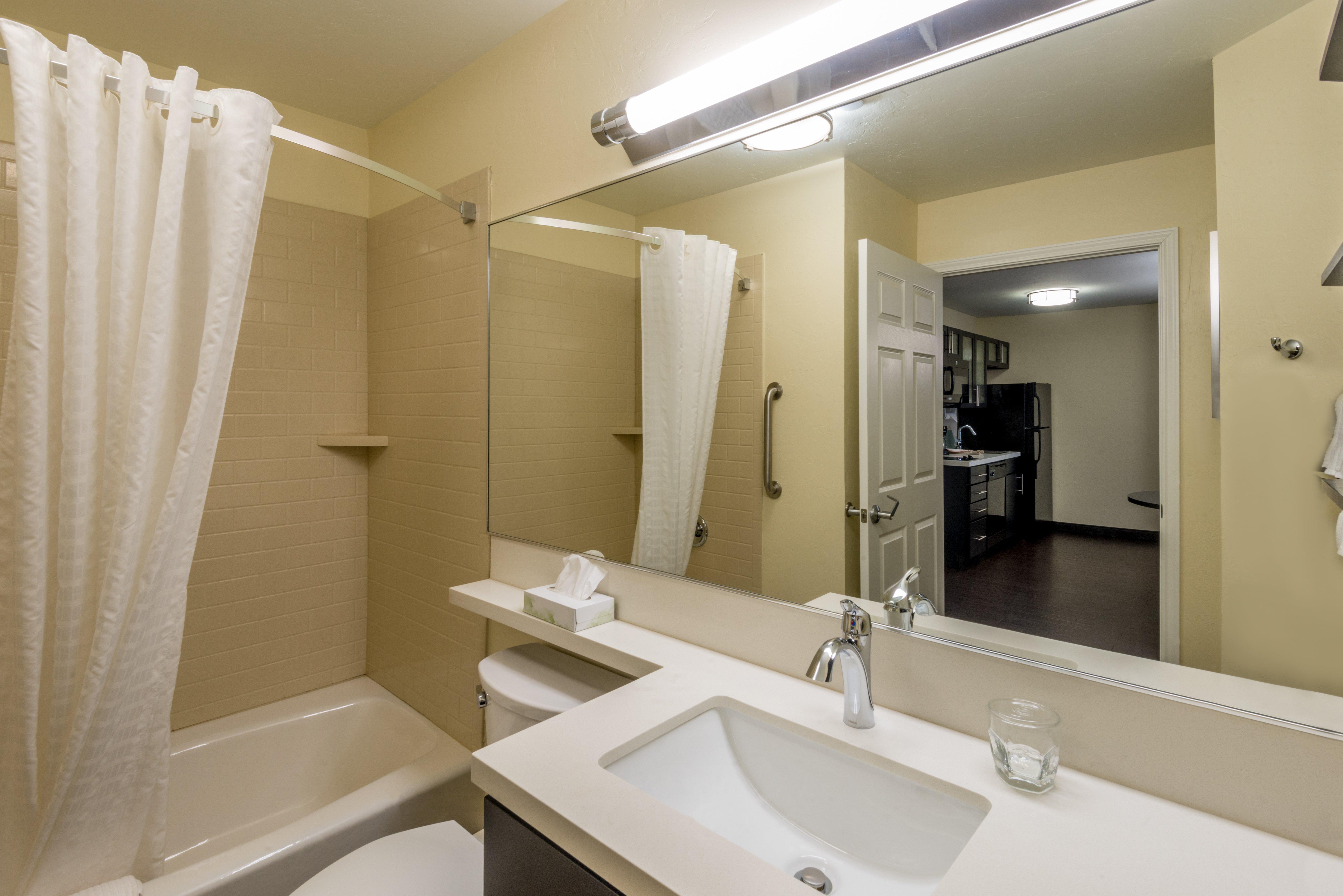 Candlewood Suites Del City By Ihg Extérieur photo